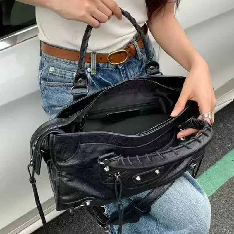 City Motorcycle Shoulder Bag Tote Bag for Women Luxury Designer 2026 Autumn and Winter handbag crossbody Large Capacity